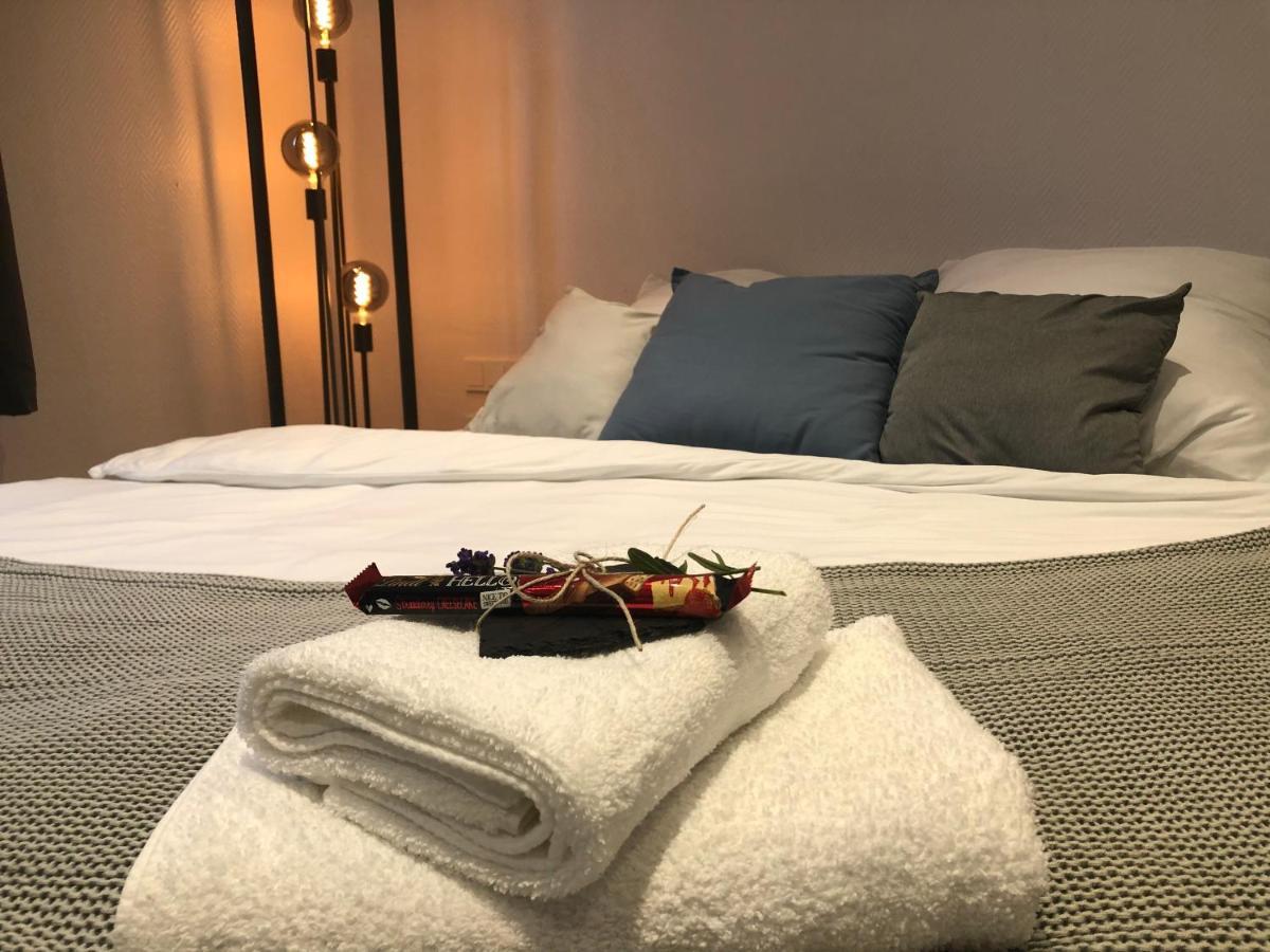 Bienvenidus - Self Service - Zur Selbstversorgung - Messezimmer - 3* Düsseldorf