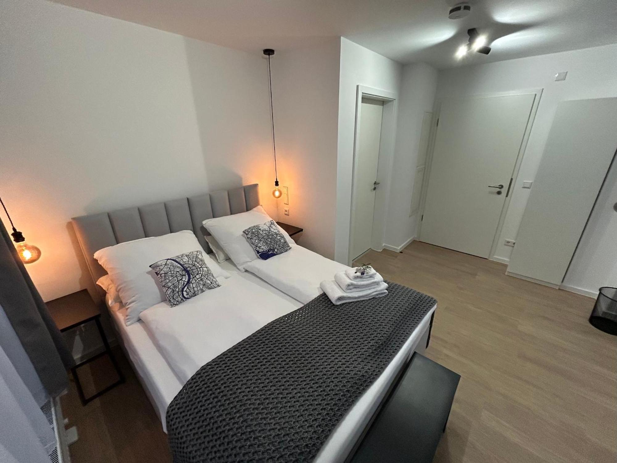 Gasthof Bienvenidus - Self Service - Zur Selbstversorgung - Messezimmer - 3*